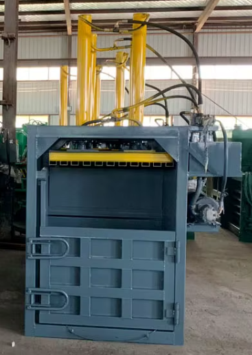 Presse à balle 120T - BalleMax1200 – Image 7