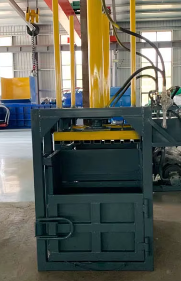 Presse à balle 120T - BalleMax1200 – Image 8